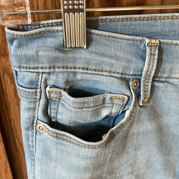 GAP Women’s True Skinny Jeans 28 Regular EUC - Picture 2 of 10